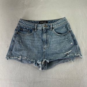 Avery & Co Blue Jean Shorts Distressed Juniors Size 9 Mid Rose